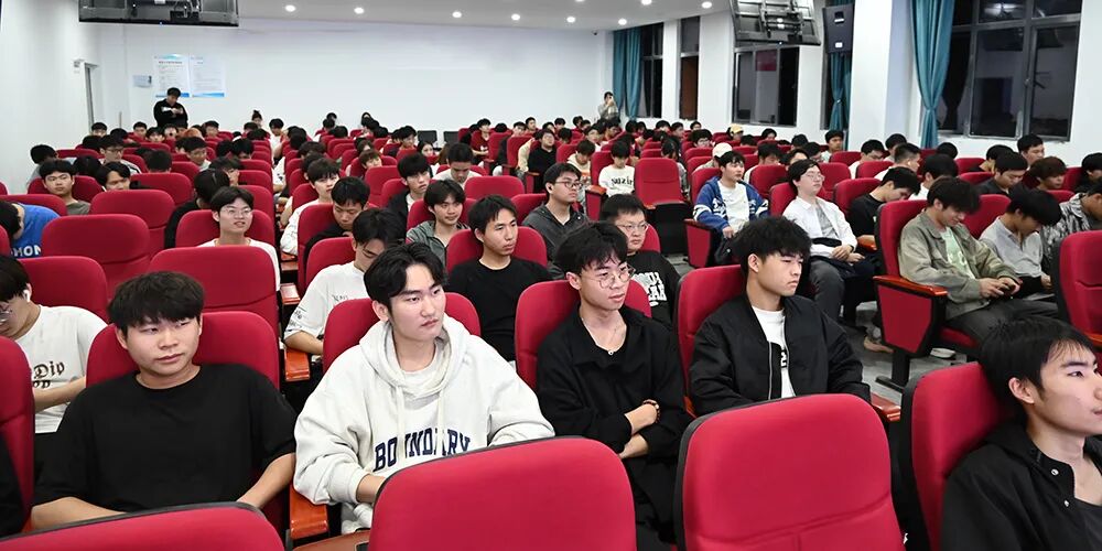 2005851328783749120.jpg 9905a62f39f46096db0347a1ec86115a_1765436121431.jpg